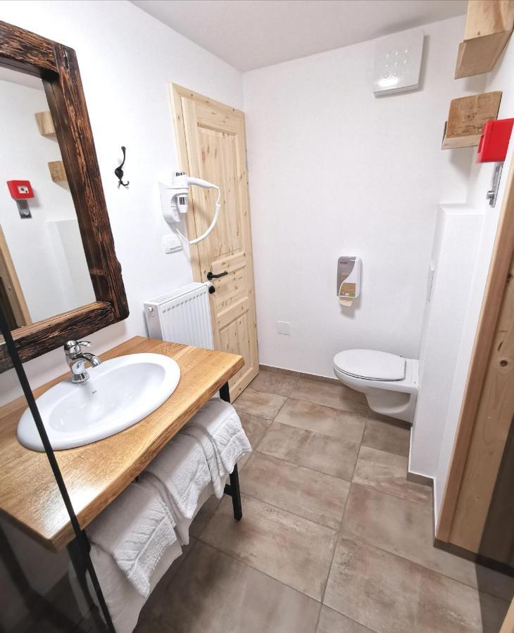 מלון בלד Ribno Luxury Glamping מראה חיצוני תמונה